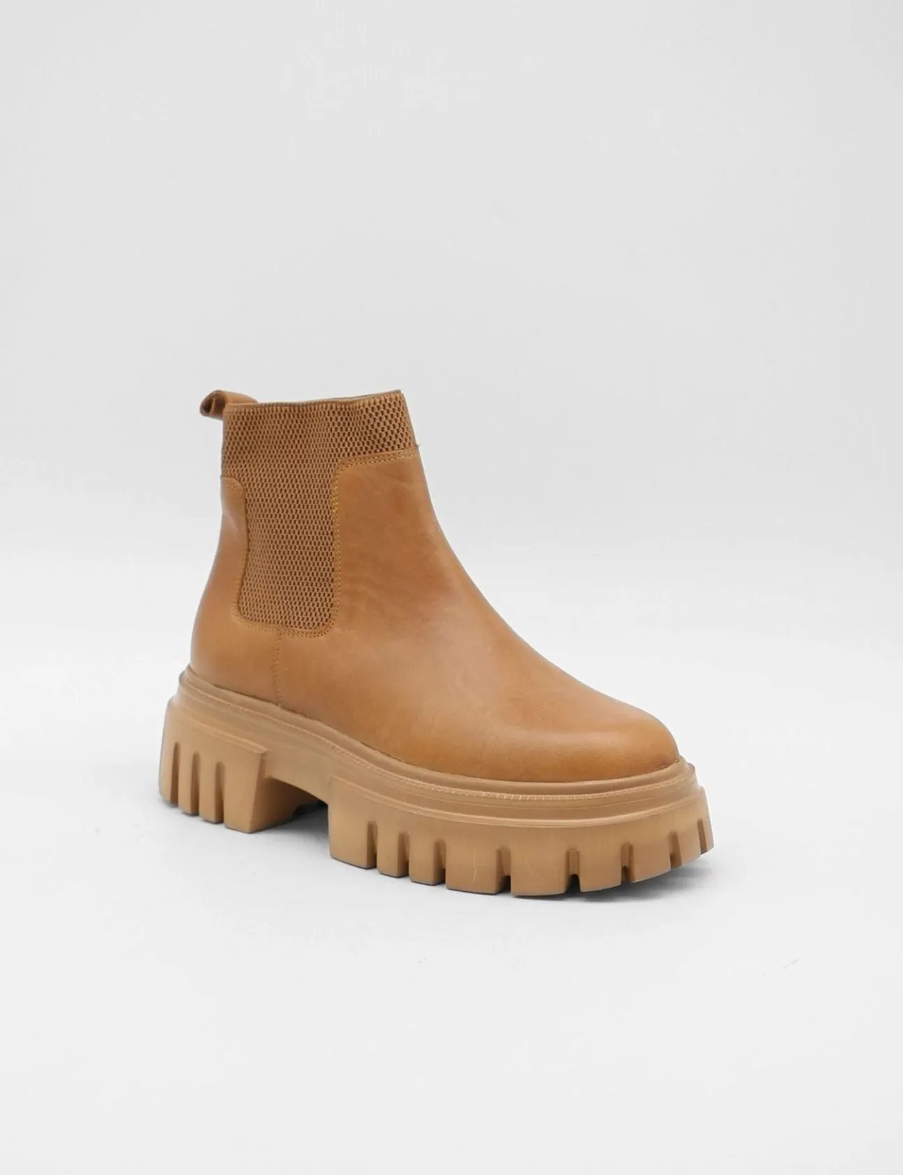 Agora platform chelsea boots in brown leather womens shoes