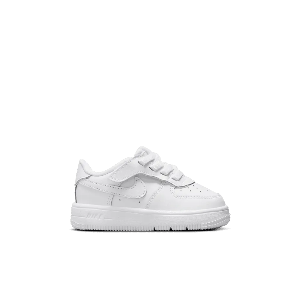 Force 1 Low EasyOn TD 'Triple White'