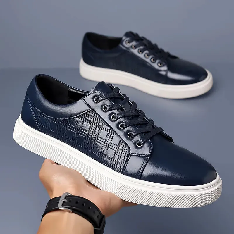 Intense blue casual shoes