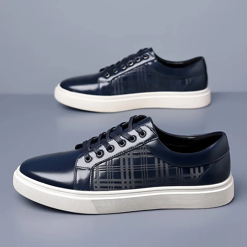 Intense blue casual shoes