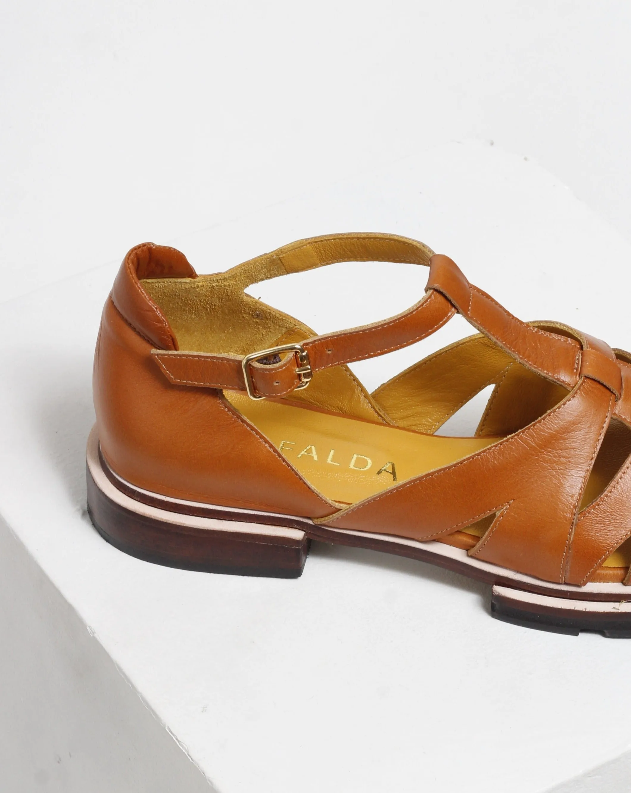 Maite Honey Brown Fisherman Sandals