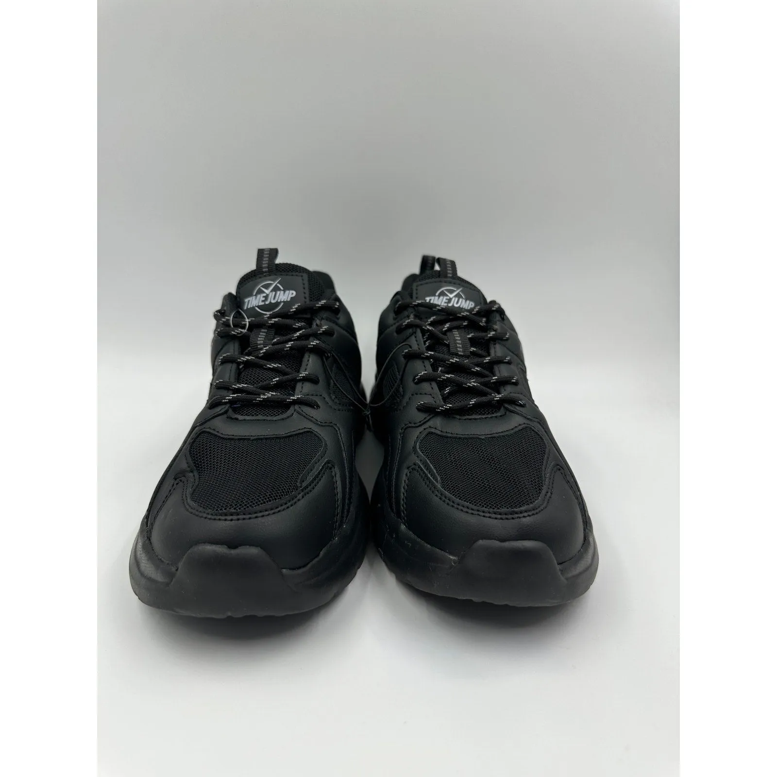 Men's Size 9, Black Low Top Sneakers w/ Ultra Thick Sole for Ultimate Support