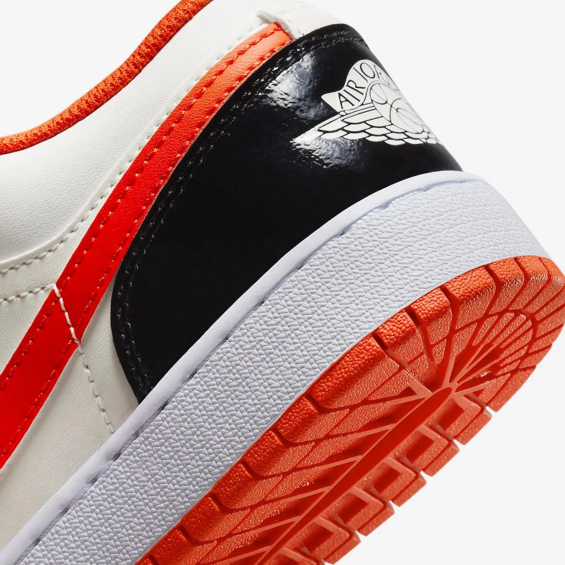 Nike Kid's Air Jordan 1 Low GS Shoes - Team Orange / Black / Sail