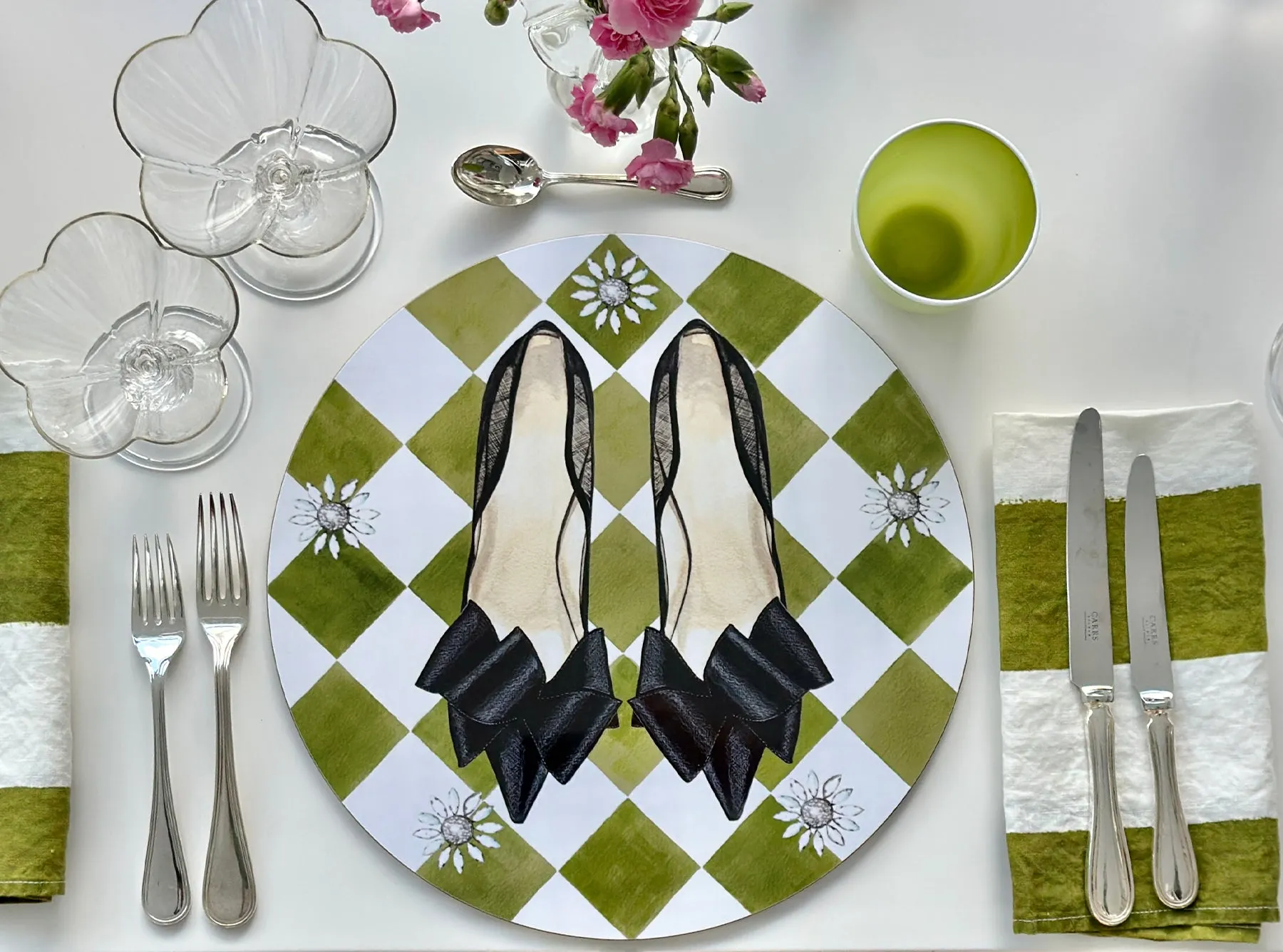 Set of 6 Shoe Check & Crystal Round Cork-Backed Placemats in Avocado Green