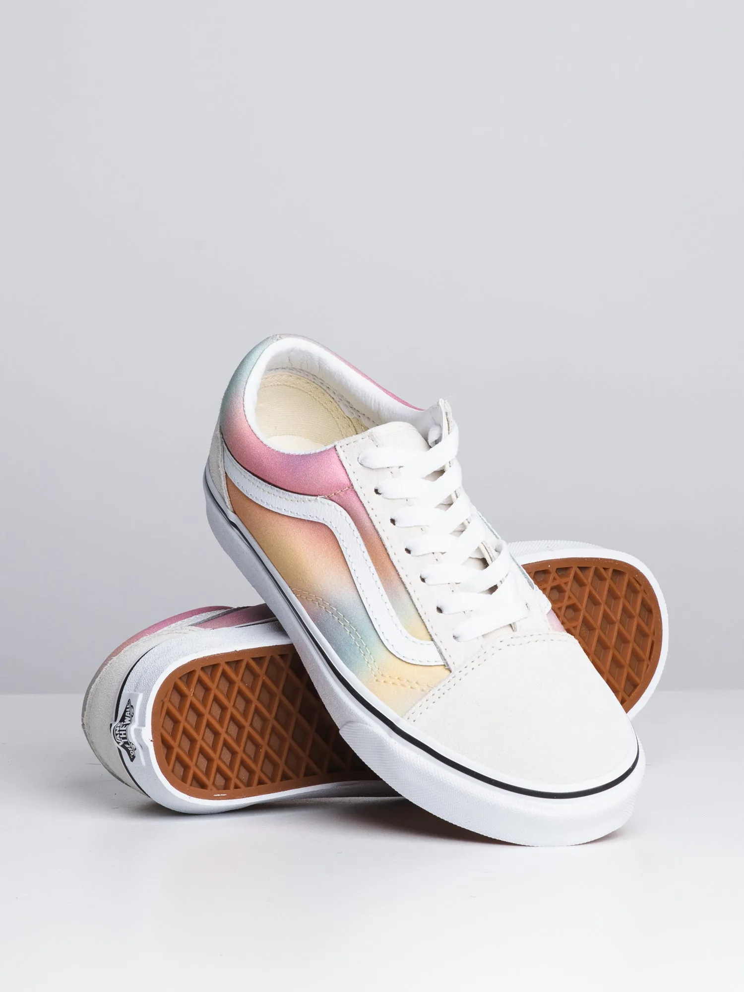 WOMENS OLD SKOOL SNEAKER - CLEARANCE